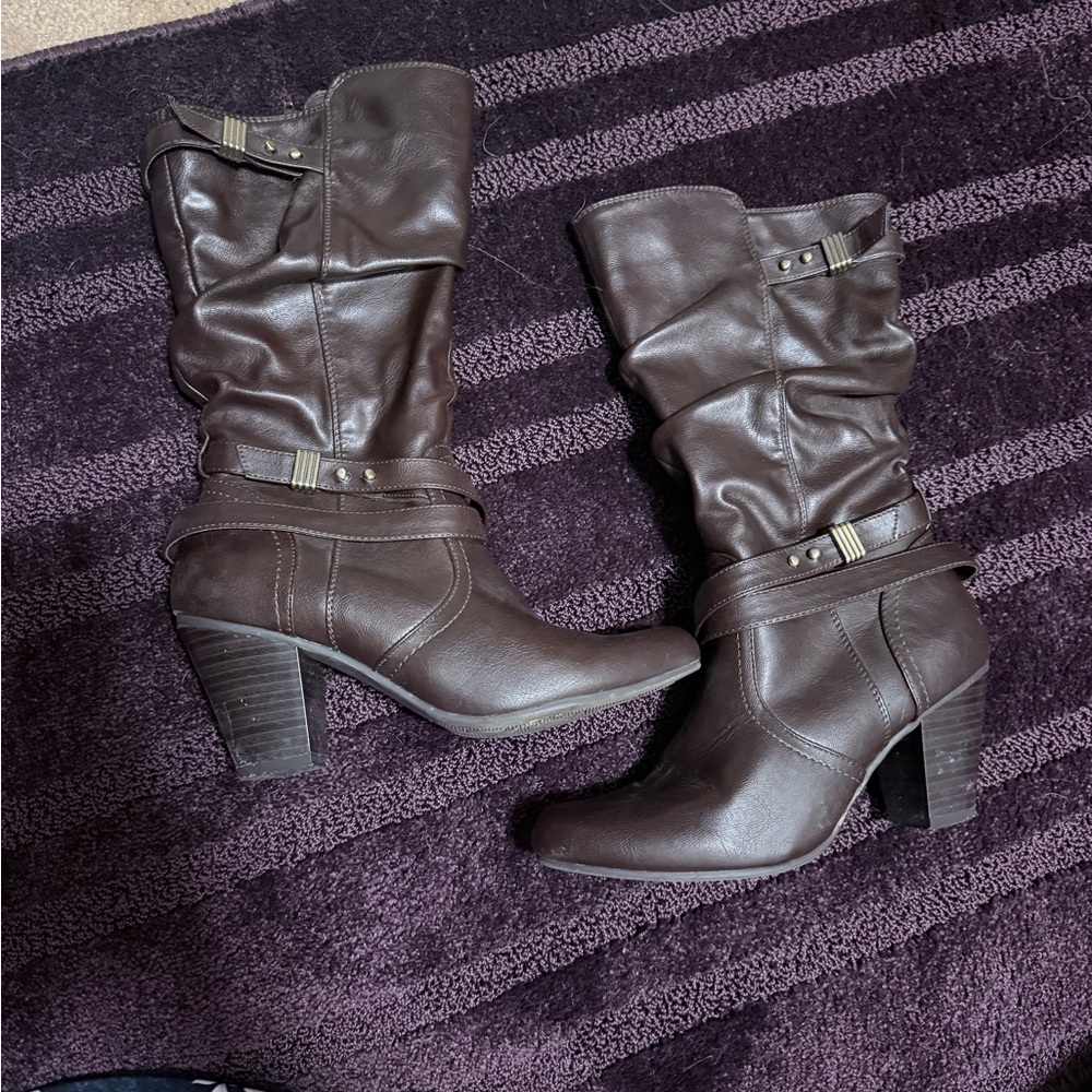 Stylish Brown Leather Boots for Women